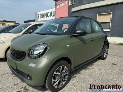 usata Smart ForFour 70 1.0 Youngster Calcinato