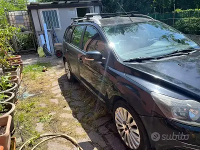 Usata Ford Focus Style 145 CV (106 kW) 2009 Nero Station wagon