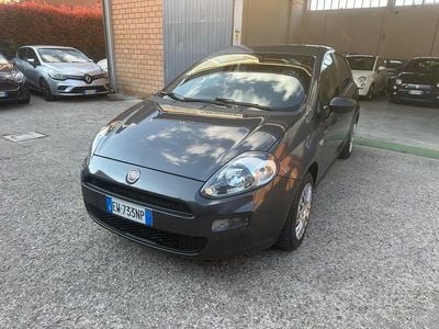 Usata Fiat Punto Lounge 75 CV (55 kW) 2014 Grigio Utilitaria