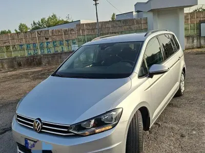 Usata VW Touran Business 140 CV (102 kW) 2020 Grigio Monovolume