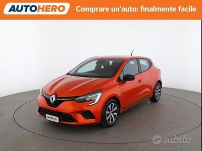 Usata Renault Clio V Equilibre 65 CV (47 kW) 2023 Arancione Berlina