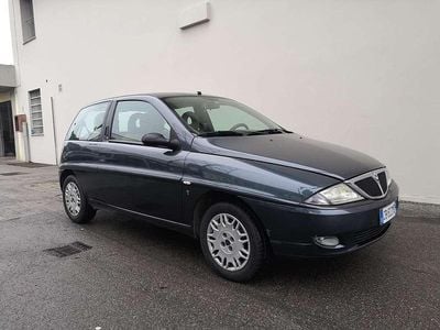 Usata Lancia Ypsilon 60 CV (44 kW) 2002 Utilitaria