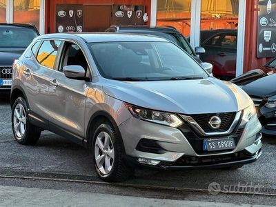 Usata Nissan Qashqai Tekna 116 CV (85 kW) 2019 Grigio SUV