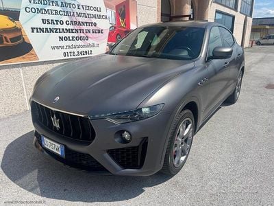 Usata Maserati Levante 350 CV (257 kW) 2019 Grigio SUV