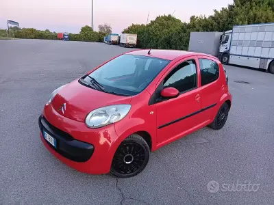 Gebraucht Citroën C1 68 PS (50 kW) 2006 Rot Kleinwagen