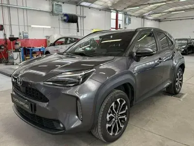 Usata Toyota Yaris Hybrid