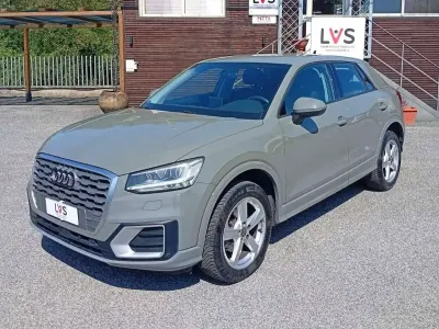 Usata Audi Q2 Business 116 CV (85 kW) 2019 Grigio SUV