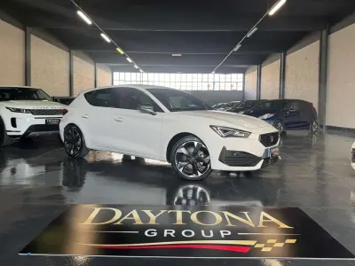 Usata Cupra Leon 150 CV (110 kW) 2024 Bianco Berlina