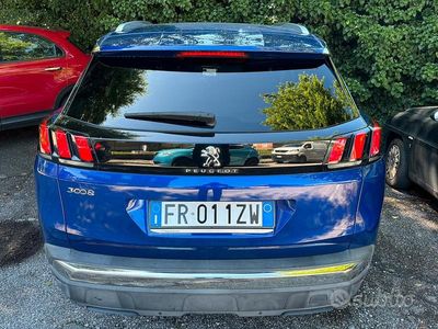 Usata Peugeot 3008 Allure 131 CV (96 kW) 2018 Blu/azzurro SUV