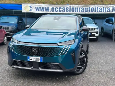 Usata Peugeot e-3008