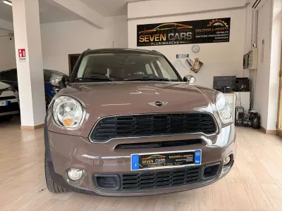 Usata Mini Countryman 184 CV (135 kW) 2012 Marrone SUV