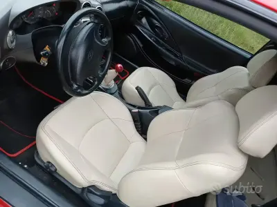 Usata Hyundai Coupé 138 CV (101 kW) 2000 Rosso Coupé