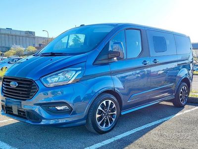 Usata Ford Tourneo Custom Sport 150 CV (110 kW) 2022 Blu Furgone