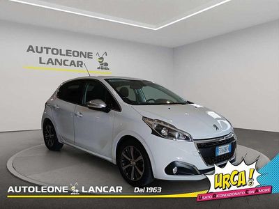 Usata Peugeot 208 Allure 82 CV (60 kW) 2016 Bianco Utilitaria