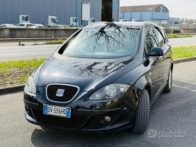 Usata Seat Altea XL 105 CV (77 kW) 2009 Nero Monovolume