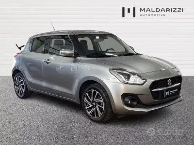 Usata Suzuki Swift 83 CV (61 kW) 2021 Grigio Utilitaria
