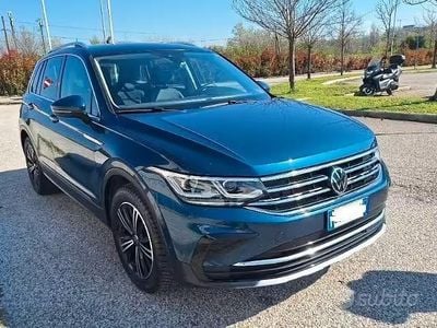 Usata VW Tiguan Elegance 150 CV (110 kW) 2022 Blu SUV