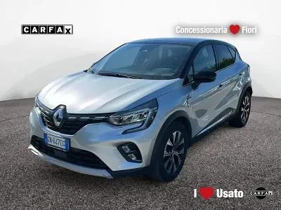 Usata Renault Captur Techno 143 CV (105 kW) 2023 Dublino SUV