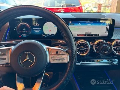 Usata Mercedes EQB300 167 kW (228 CV) 2022 Grigio SUV