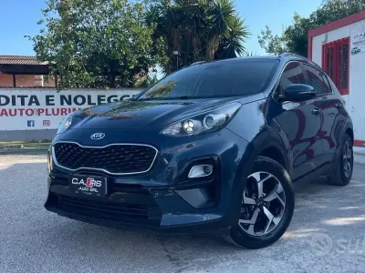 Usata Kia Sportage 116 CV (85 kW) 2019 Bluazzurro SUV
