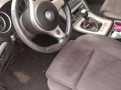 Usata Alfa Romeo 159 150 CV (110 kW) 2009 Grigio Berlina