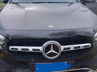 Usata Mercedes GLA200 136 CV (100 kW) 2022 Nero SUV