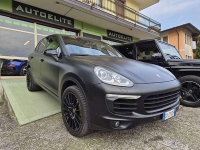Usata Porsche Cayenne 250 CV (183 kW) 2015 Argento SUV