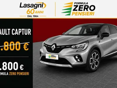 Usata Renault Captur Techno 94 CV (69 kW) 2023 Argento SUV