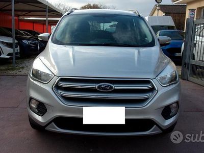 Grigio Usata 2017 Ford Kuga Titanium SUV | 13.799 € (Buon prezzo)