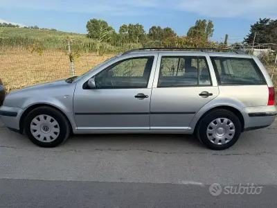 Usata VW Golf IV Comfortline 90 CV (66 kW) 2001 Grigio Station wagon