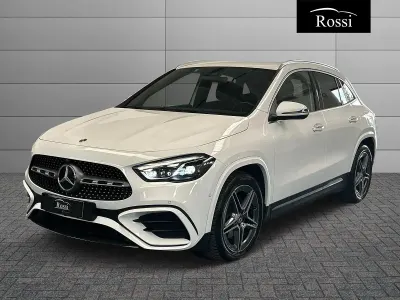 Usata Mercedes GLA180 AMG Line Premium 116 CV (85 kW) 2023 Bianco SUV