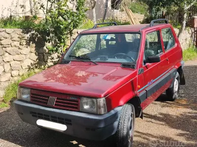 Usata Fiat Panda 4x4 Club 54 CV (39 kW) 1996 Rosso Utilitaria
