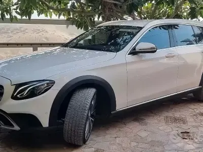 Usata Mercedes E220 All-Terrain 2018 Bianco Station wagon