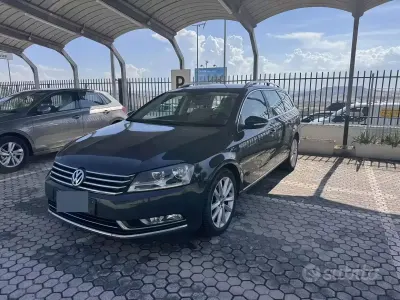 Usata VW Passat 140 CV (102 kW) 2013 Grigio Station wagon