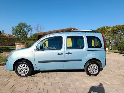 Usata Renault Kangoo 106 CV (77 kW) 2008 Monovolume