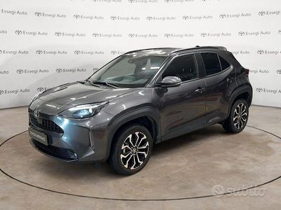 Usata Toyota Yaris Cross Trend 92 CV (67 kW) 2024 Grigio SUV