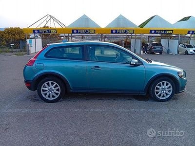 Usata Volvo C30 136 CV (100 kW) 2007 Blu Utilitaria