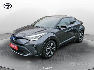 Usata Toyota C-HR Trend 152 CV (111 kW) 2023 Grigio SUV