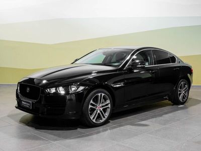 usata Jaguar XE (X760) 2.0 D Turbo 180 CV AWD aut. Prestige