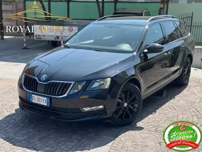 Begagnad Skoda Octavia Executive 116 HK (85 kW) 2018 Svart Kombi