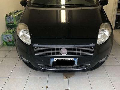Usata Fiat Grande Punto Dynamic 77 CV (56 kW) 2009 Nero Utilitaria