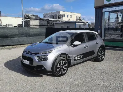 Usata Citroën C3 Shine 102 CV (75 kW) 2021 Grigio Utilitaria