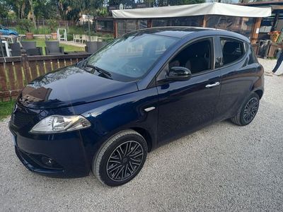 Usata Lancia Ypsilon 2021 Blu Utilitaria