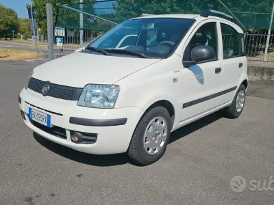 Usata Fiat Panda Classica 69 CV (50 kW) 2012 Bianco Utilitaria
