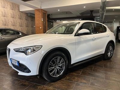 Usata Alfa Romeo Stelvio Super 180 CV (132 kW) 2018 Bianco SUV