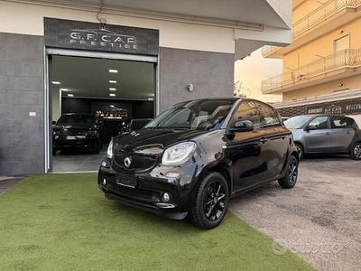 Nero Usata 2016 Smart ForFour Utilitaria | 9999 € (Buon prezzo)