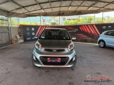 Usata Kia Picanto 69 CV (50 kW) 2014 Utilitaria