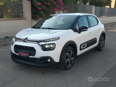 Usata Citroën C3 Shine 102 CV (75 kW) 2022 Bianco Utilitaria