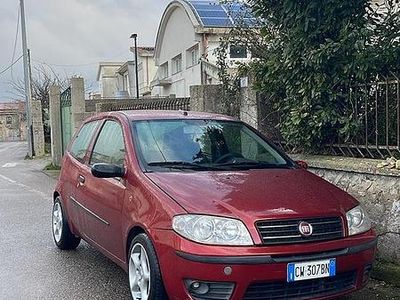 Usata Fiat Punto 2005 Utilitaria