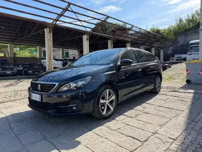 Usata Peugeot 308 Allure 131 CV (96 kW) 2018 Grigio Station wagon